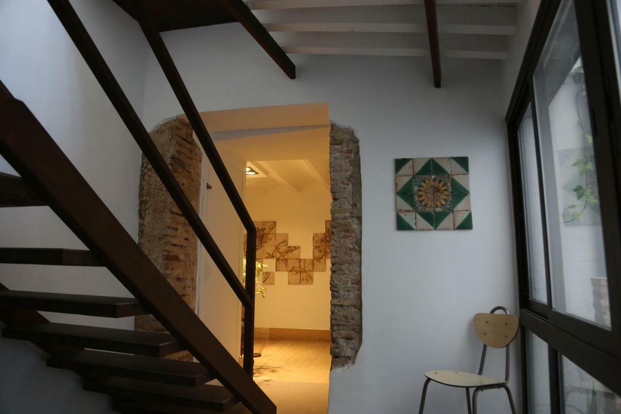 Las Coles Apartasuites Xàtiva Exterior photo